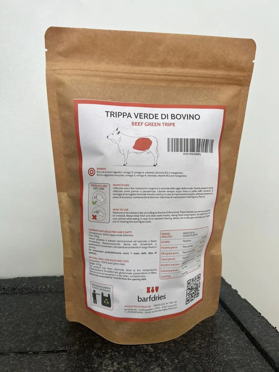 Trippa Verde di Bovino, alimento naturale per Cani e Gatti essicato a bassa temperatura. Confezione da 200 gr
