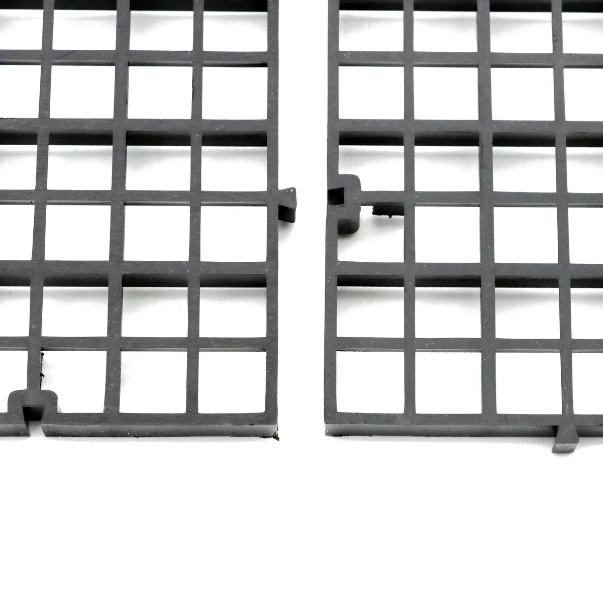 Vasca per acquario per pesci con isolamento inferiore, 4 pezzi, in plastica, griglia divisoria per uova (L 4 pezzi, nero)