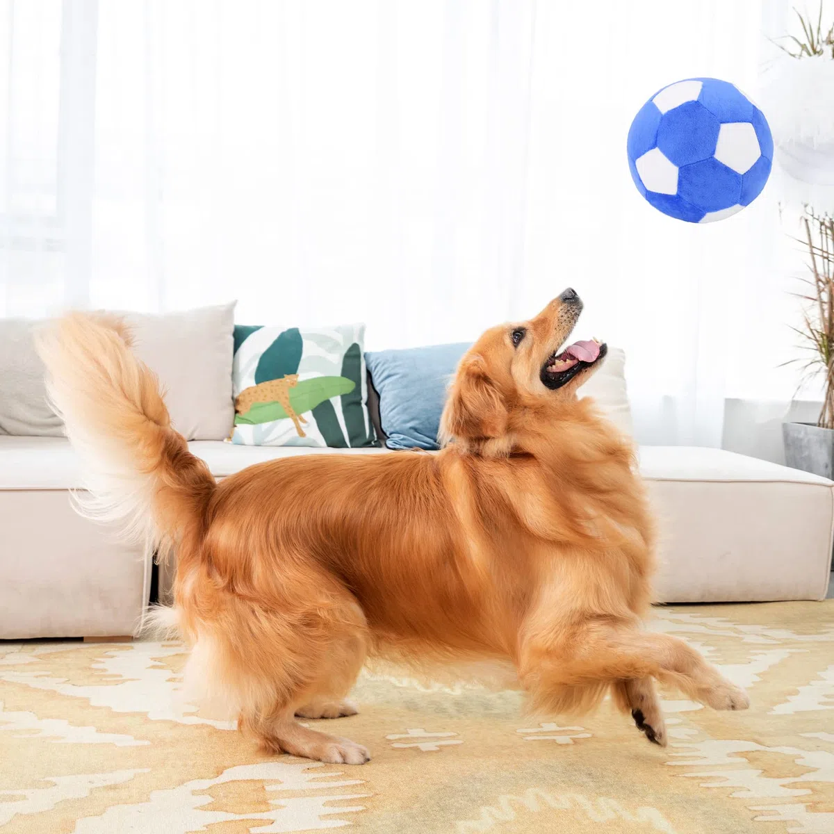 Giocattoli interattivi per cani, calcio, peluche squittio, palla per cani, giocattolo per cani di taglia media e grande, giocattolo da 7,1 in 18 cm