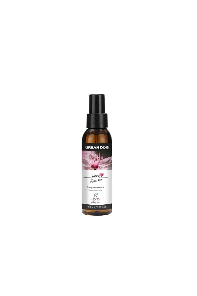 URBAN DOG Love Profumo Cani 100 ml – Fragranza Delicata Deodorante per Pelo Cane, Ideale per Manto Morbido, Fresco e Luminoso