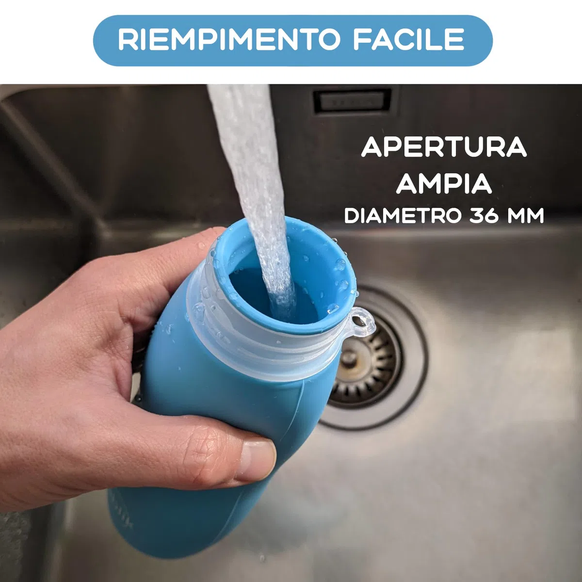 Bottiglia per Pipì Cane in Silicone 450 ml, Azzurro. Bottiglia per Pulire la Pipì del Cane in Strada, Pieghevole, Portatile, Antigoccia, con Getto a Pressione, Moschettone ed Elastico (Azzurro 450 ml)